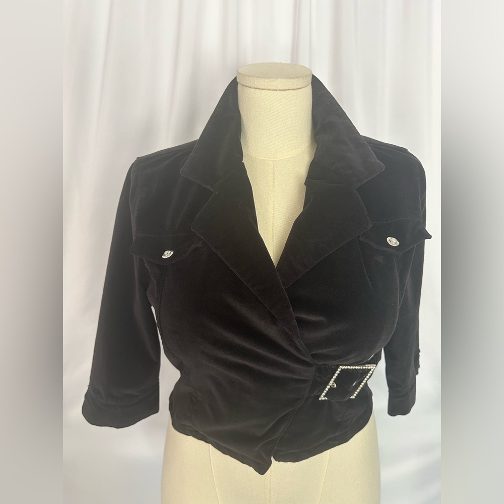 De Code Black Velvet Wrap Jacket Cropped Blazer Rhinestone Buckle Size L (1250) - Picture 14 of 15